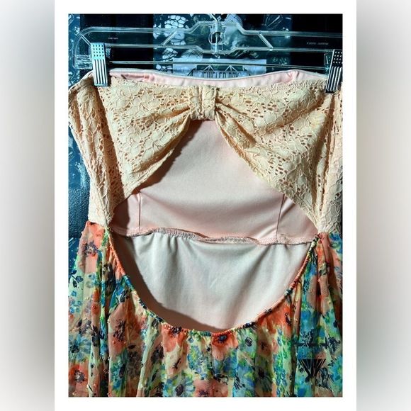 Xhilaration Blush Mermaid Dress - Picture 3 of 15